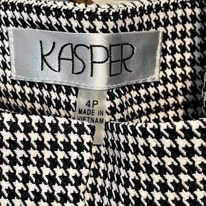 Kasper houndstooth pants size 4P